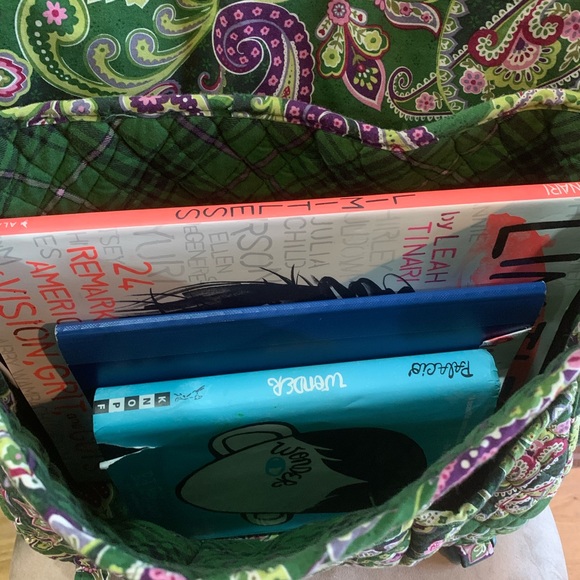 VERA BRADLEY BAG - Picture 5 of 9